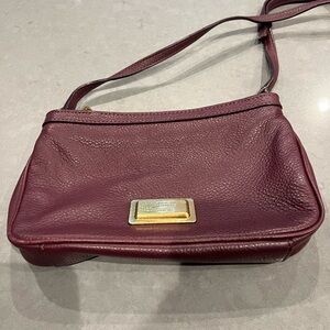Maroon Marc Jacob’s small handbag